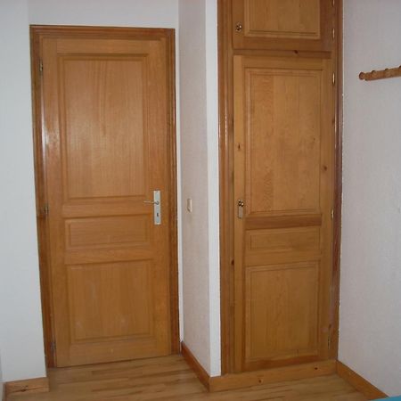 Apartamentos Los Tilos Benasque Room photo